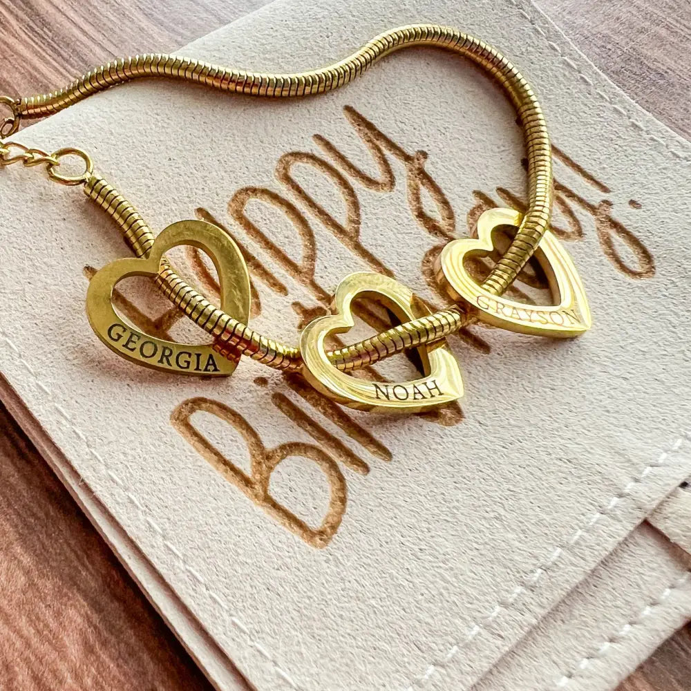 Personalized heart bracelet - Physical Product
