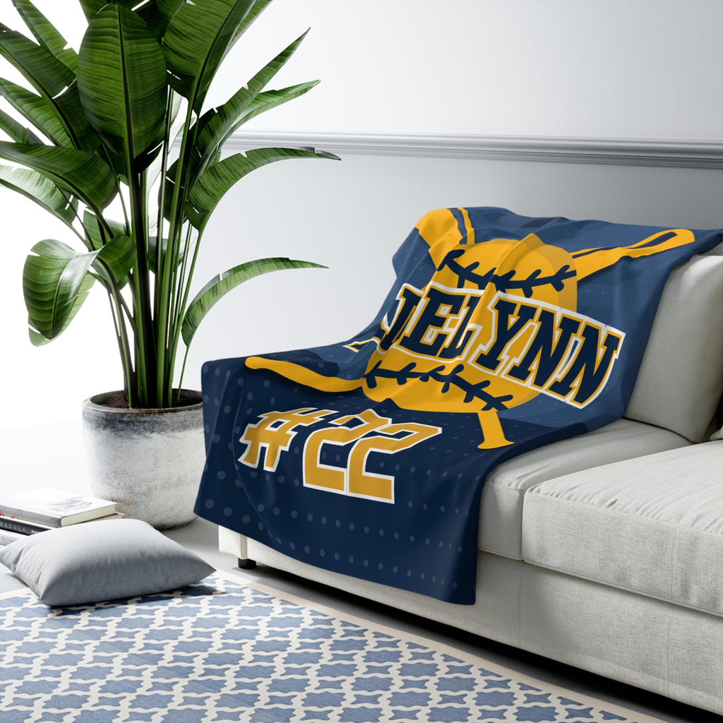 Softball Sherpa Blanket – Personalized Comfort & Team Pride